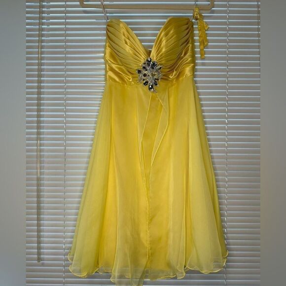 Sherri Hill Yellow Beaded Short Dress Size 8 - Picture 4 of 8